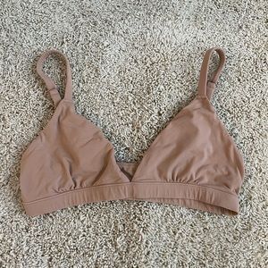 SKIMS Triangle Bralette